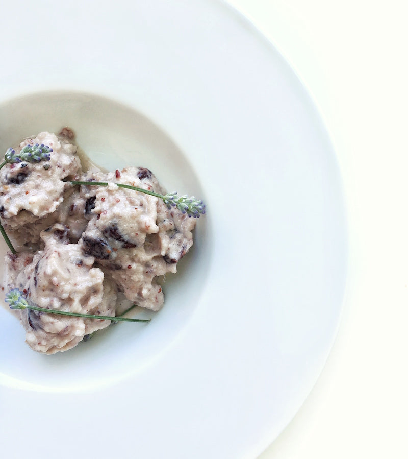 La recette du mois : yogourt glacé à la vanille, canneberges et thé