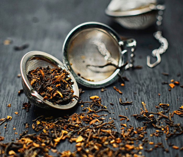 5 idées reçues sur le thé !