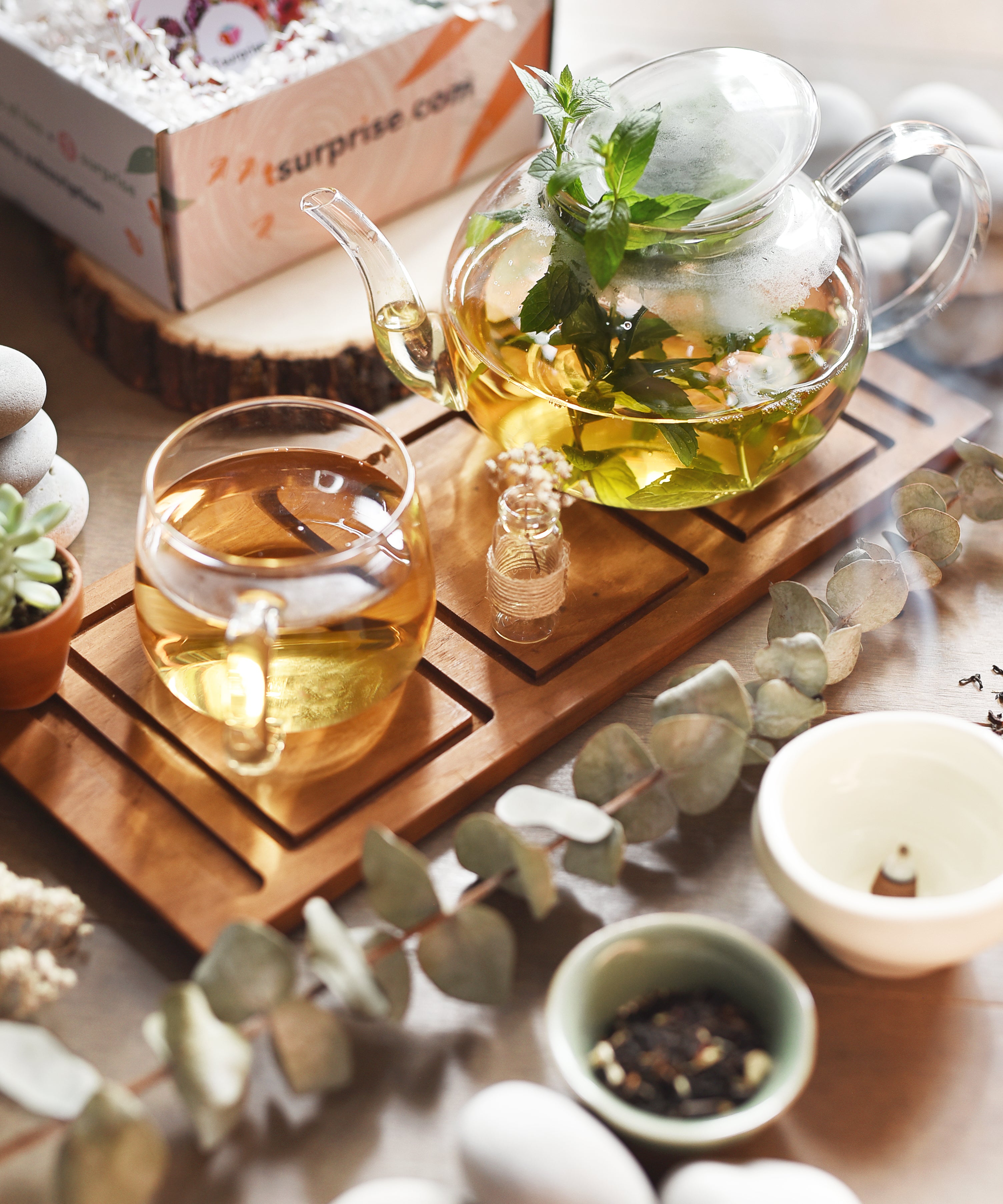 coffret de thé et infusion sous le thème les premiers rayons